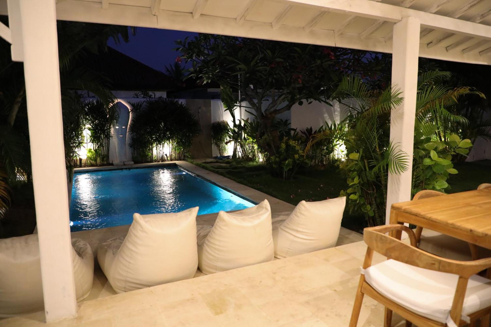 Villa Tom & Lucie Bingin Beach Uluwatu Eksteriør billede