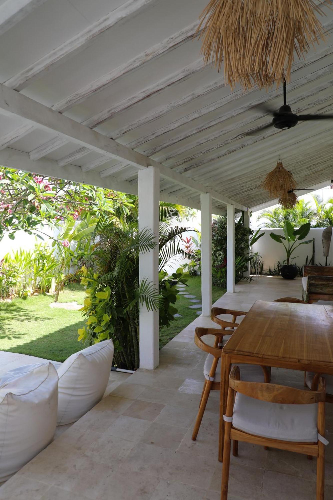 Villa Tom & Lucie Bingin Beach Uluwatu Eksteriør billede