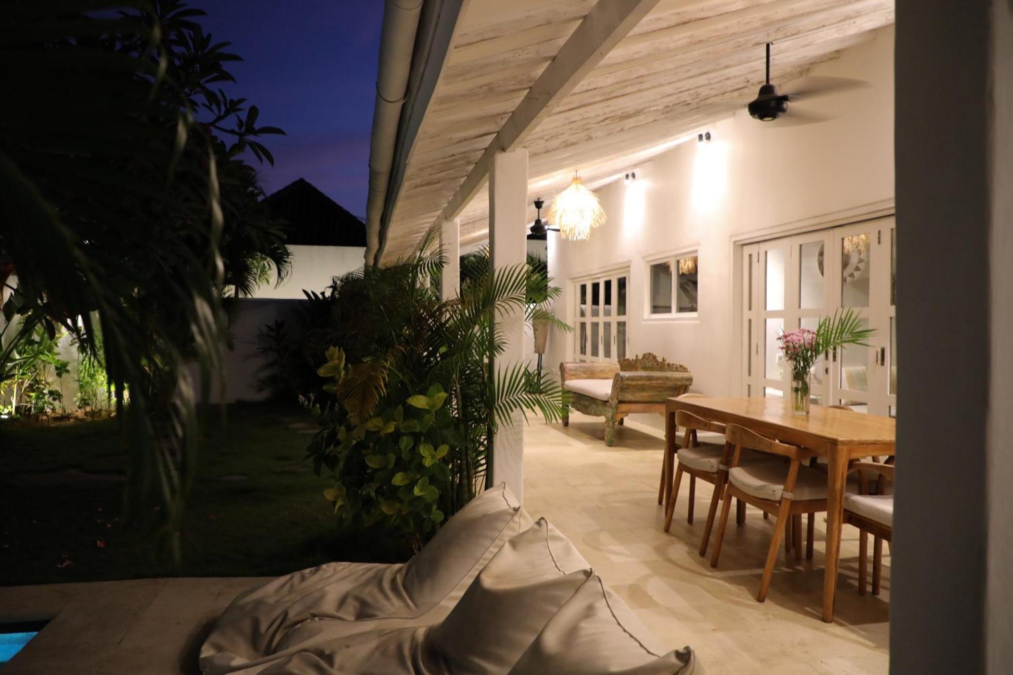 Villa Tom & Lucie Bingin Beach Uluwatu Eksteriør billede